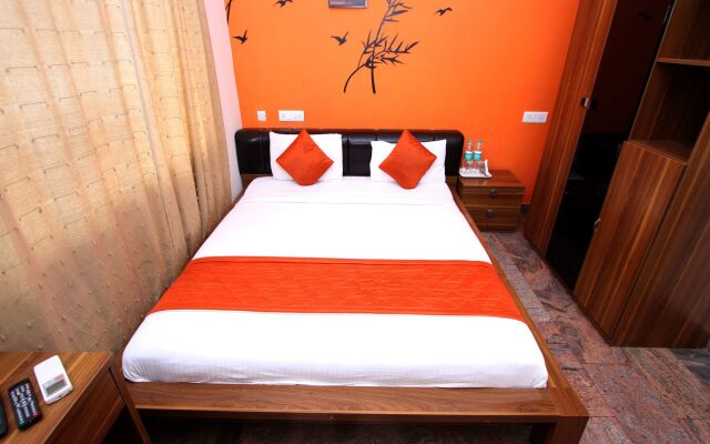 OYO 451 Goyal Residency