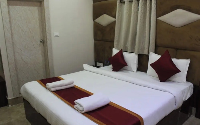 Puri Hotel Manjulata Residency