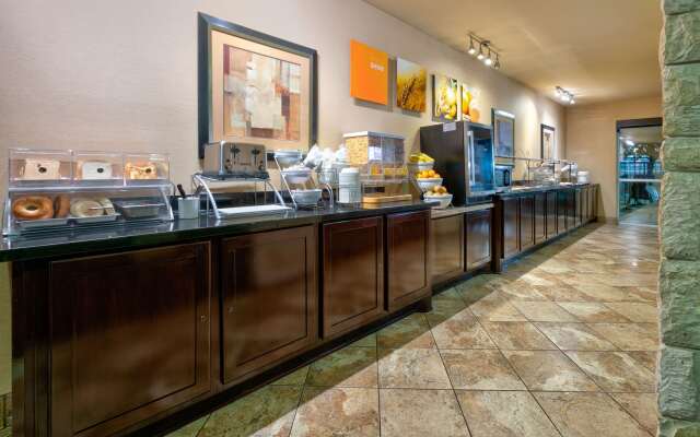Comfort Suites Arlington - Entertainment District