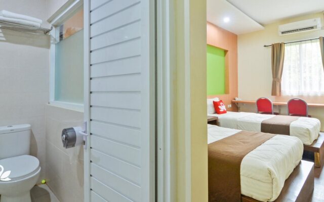 ZEN Rooms Safwah Bintaro Syariah