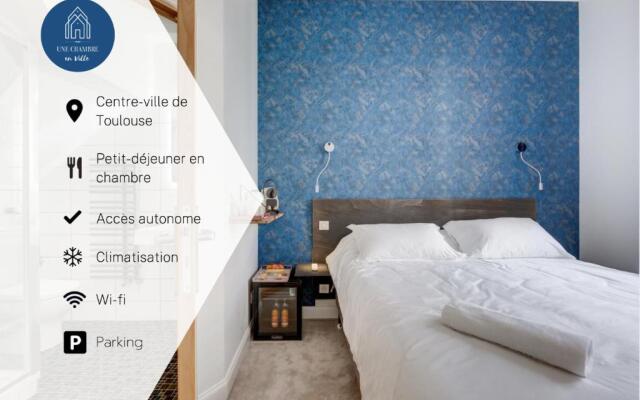 Hôtel Autonome Une Chambre en Ville