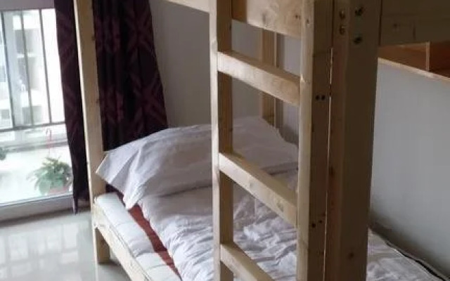 Wutongshu Youth Hostel