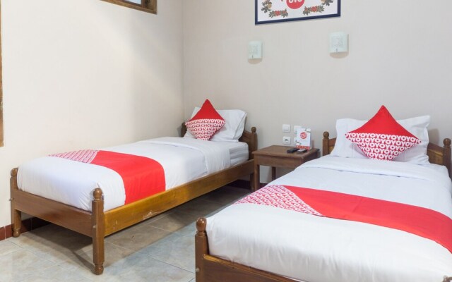 Srikandi Hotel by OYO Rooms