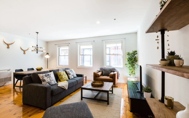 AERIN, 2BDR Melbourne Apartment