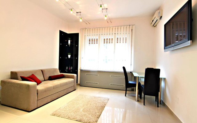 City Centre Apartment Novi Sad