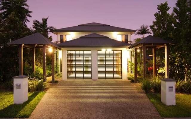 Hai Villa Port Douglas