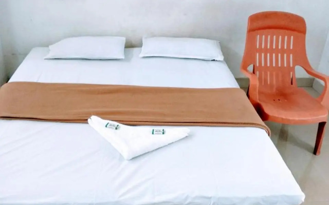 Hotel Ashwini Lodge