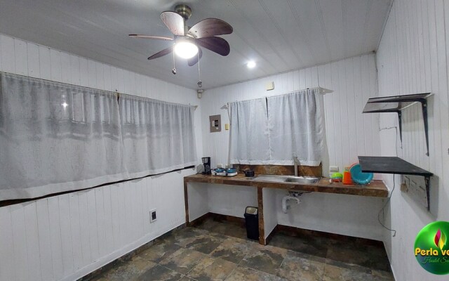 Perla verde hostel y tours en la zona