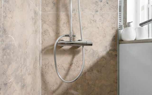 JOIVY Marvelous 3-bed home w/astonishing view&terrace, nearby St George Castle