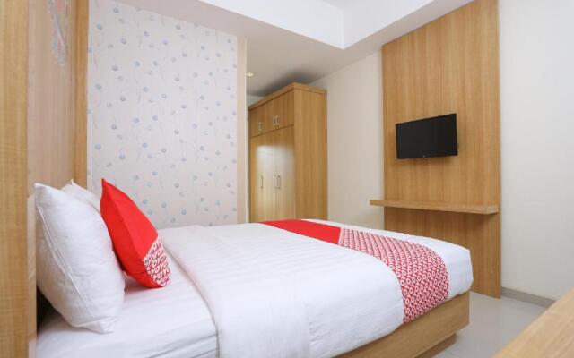 OYO 999 Garuda Guesthouse