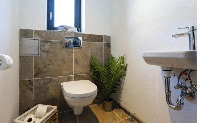 Villa in Rudnik With Private hot tub