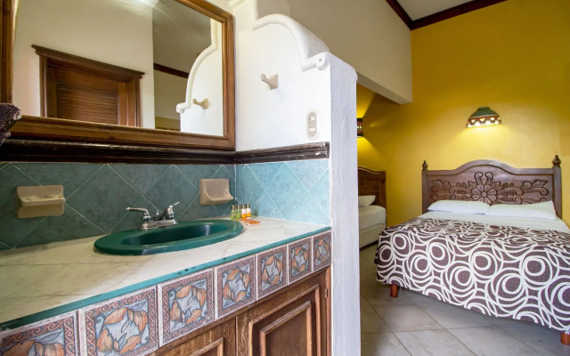 Hotel Suites Flamboyanes