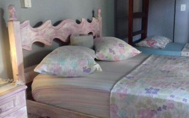 Maracujá Hostel