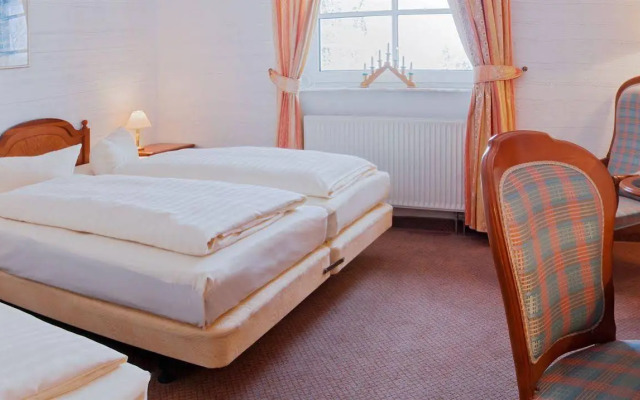 Panorama Berghotel Wettiner Höhe
