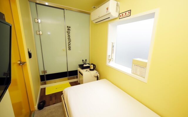24 Guesthouse Sinchon Avenue
