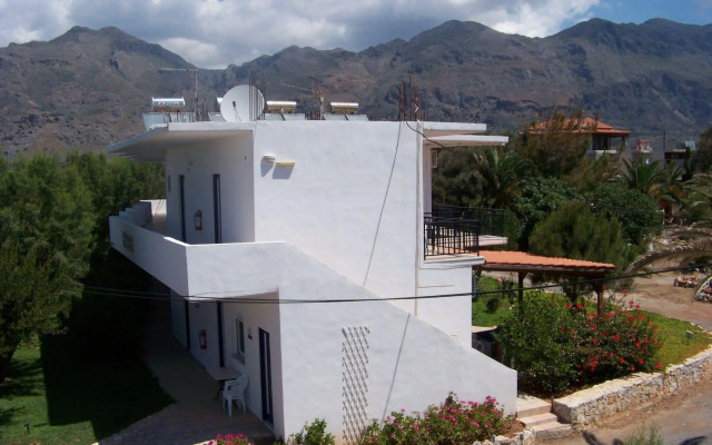 Maria's Studios