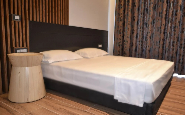 Inada Hotel