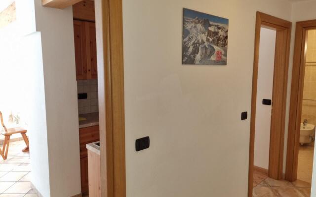 Chenina dx - Canazei-356 CHENINA SX