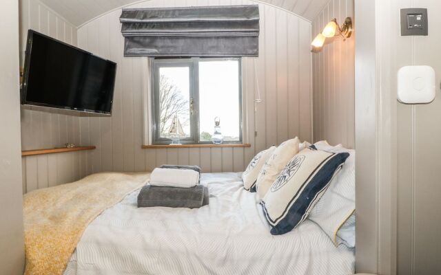 Cassie'S Shepherd'S Hut
