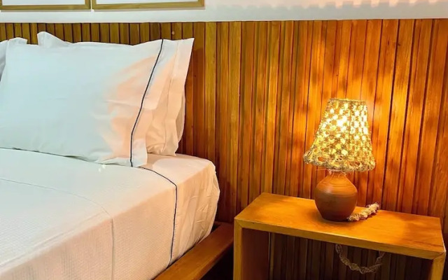 Yahweh Hotel