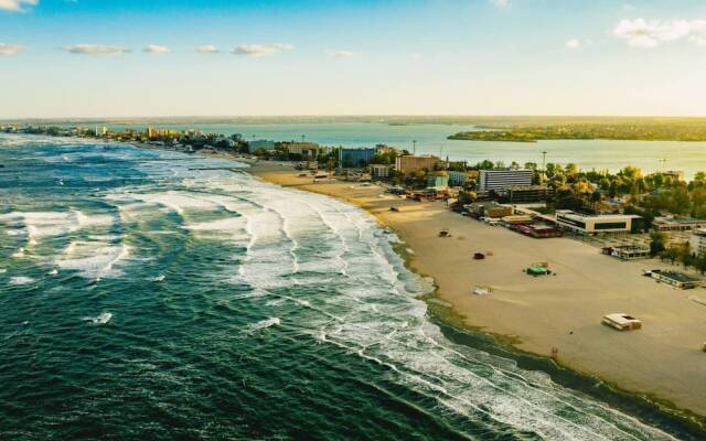 Lux Rooftop Studio w. Large 🌊 View Terrace