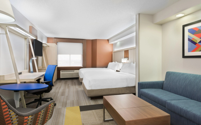 Holiday Inn Express & Suites Nearest Universal Orlando by IHG