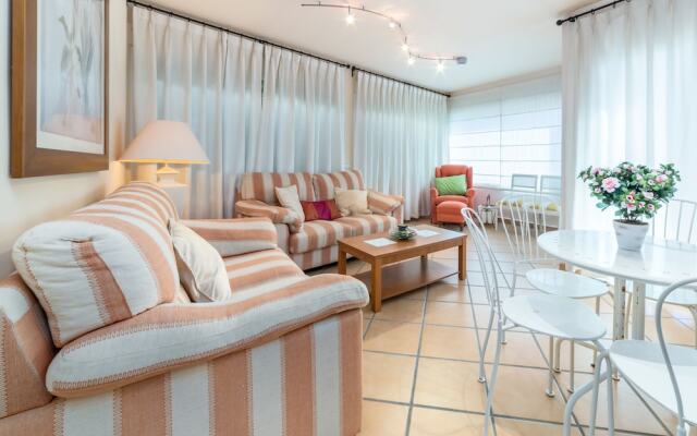 Travel Habitat Casa Perellonet