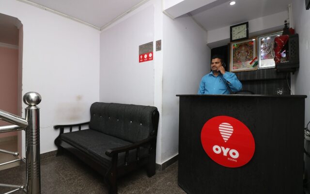 OYO 9809 Hotel Shree Residency