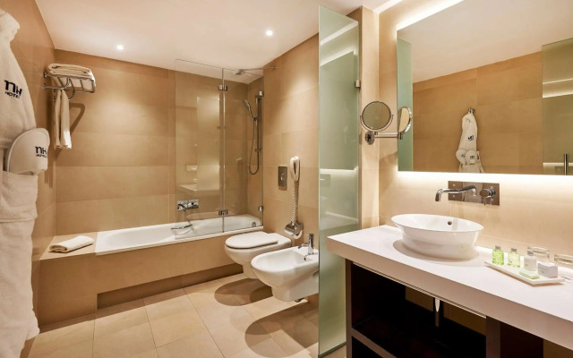 Aster Hotel and Residence