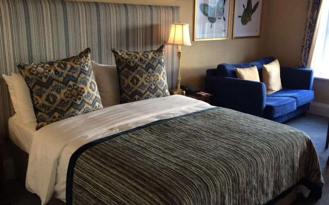 New House Country Hotel