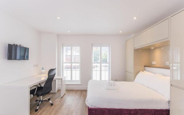 Town or Country-Canute Studio
