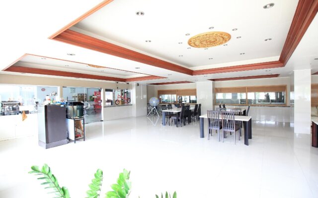 Diamond Place Hotel & Serviced Apartment