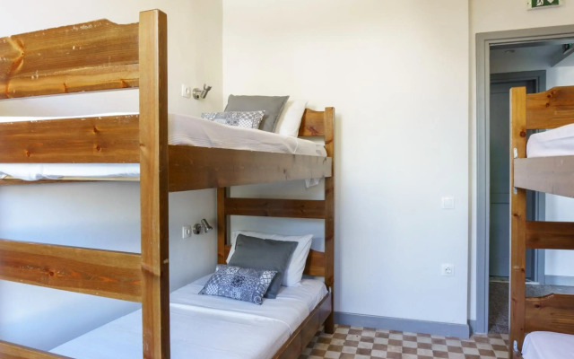 Dioskouros Hostel
