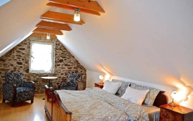 Kapolcs Cottage