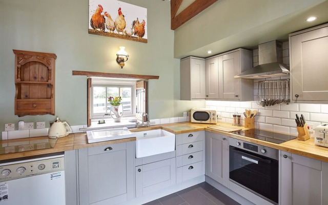 Host Stay The Hayloft