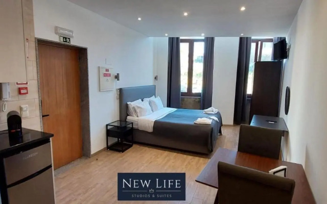 NEW LIFE - Studios & Suites