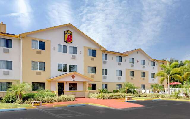 Super 8 by Wyndham Clearwater/St. Petersburg Airport