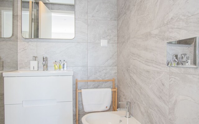 Liiiving - City Design Apartment Q