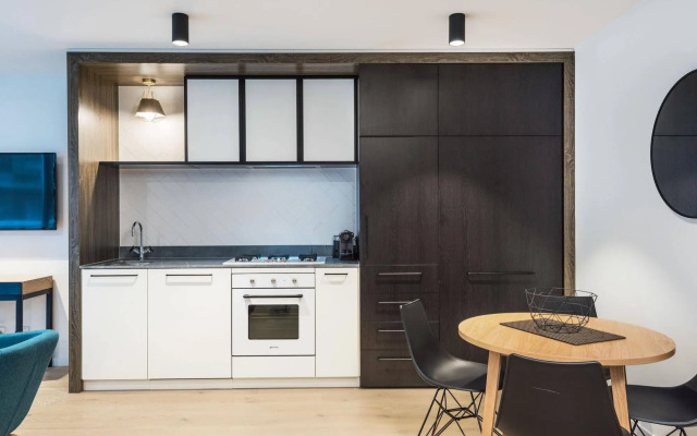 Playhouse Apartments