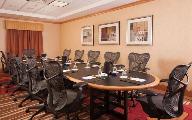 Hilton Garden Inn Atlanta Airport/Millenium Center