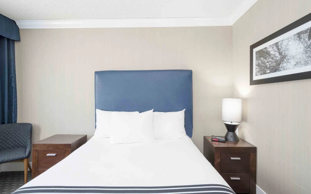 Sandman Inn Blue River