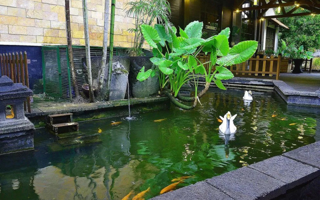 ZEN Premium Singgasana Gunungsari