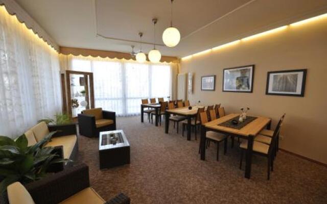 Ernsings garni Hotel