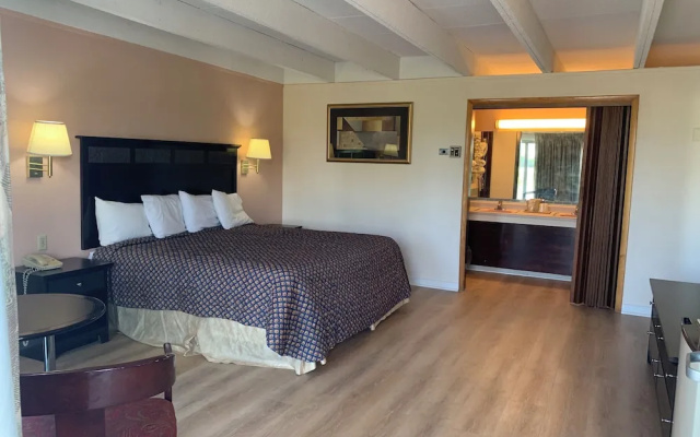 Tollway Inn of Beloit