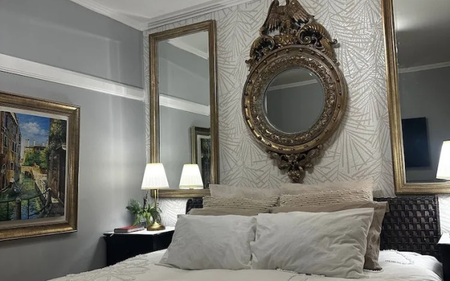 Miguel's Seaview Corner