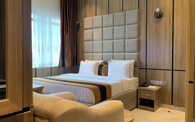 Remalex Hotel and Suites