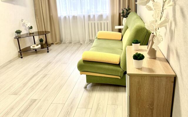 Apartments on Priorova street 16k3