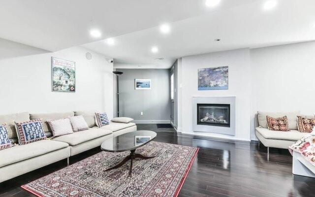 Markham Luxurious Home