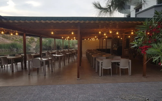 Ayka Otel