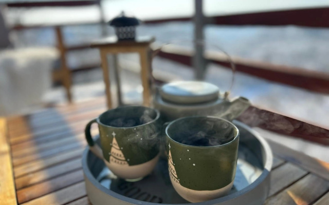 “Bear Hill” Apartments